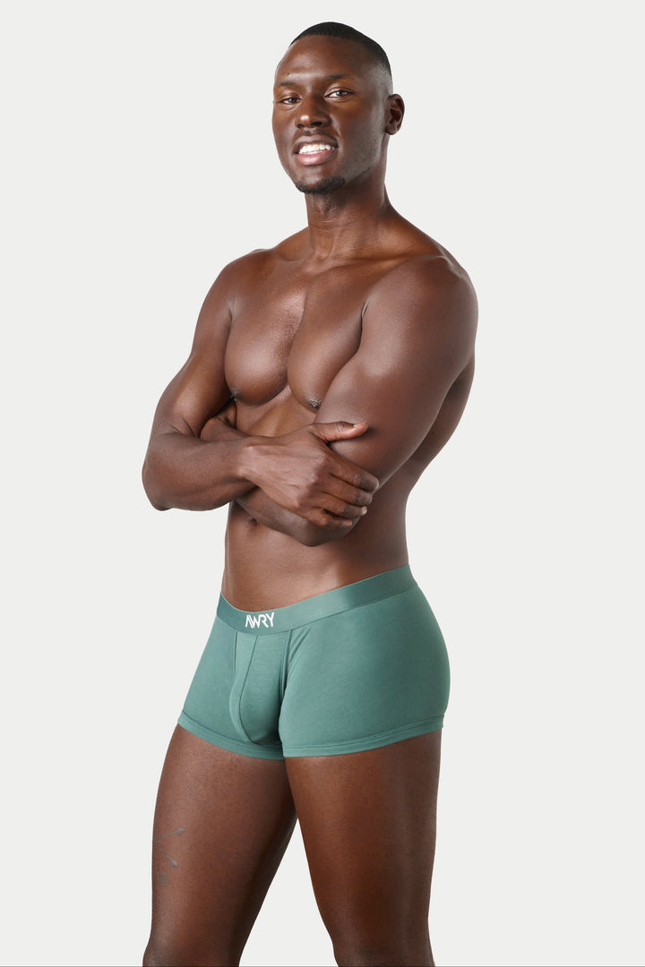 3 Pack ESSENTIAL Trunks