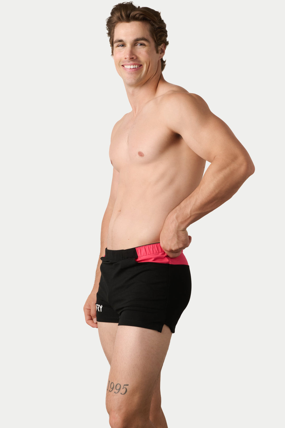 PLAYOFF Shorts - Black