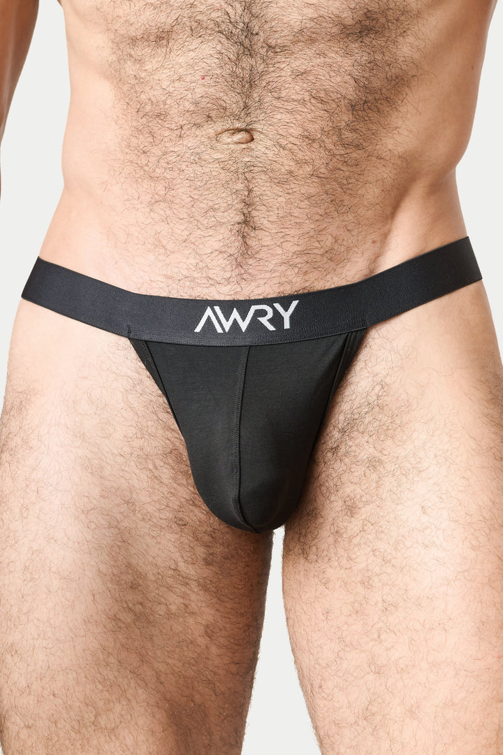 ESSENTIAL Thong - Black