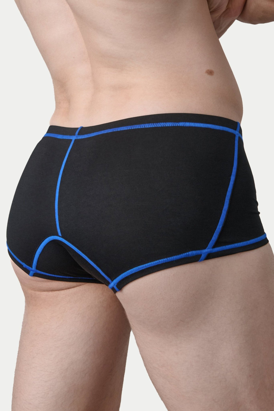 ACCENT Trunks - Black - AWRY