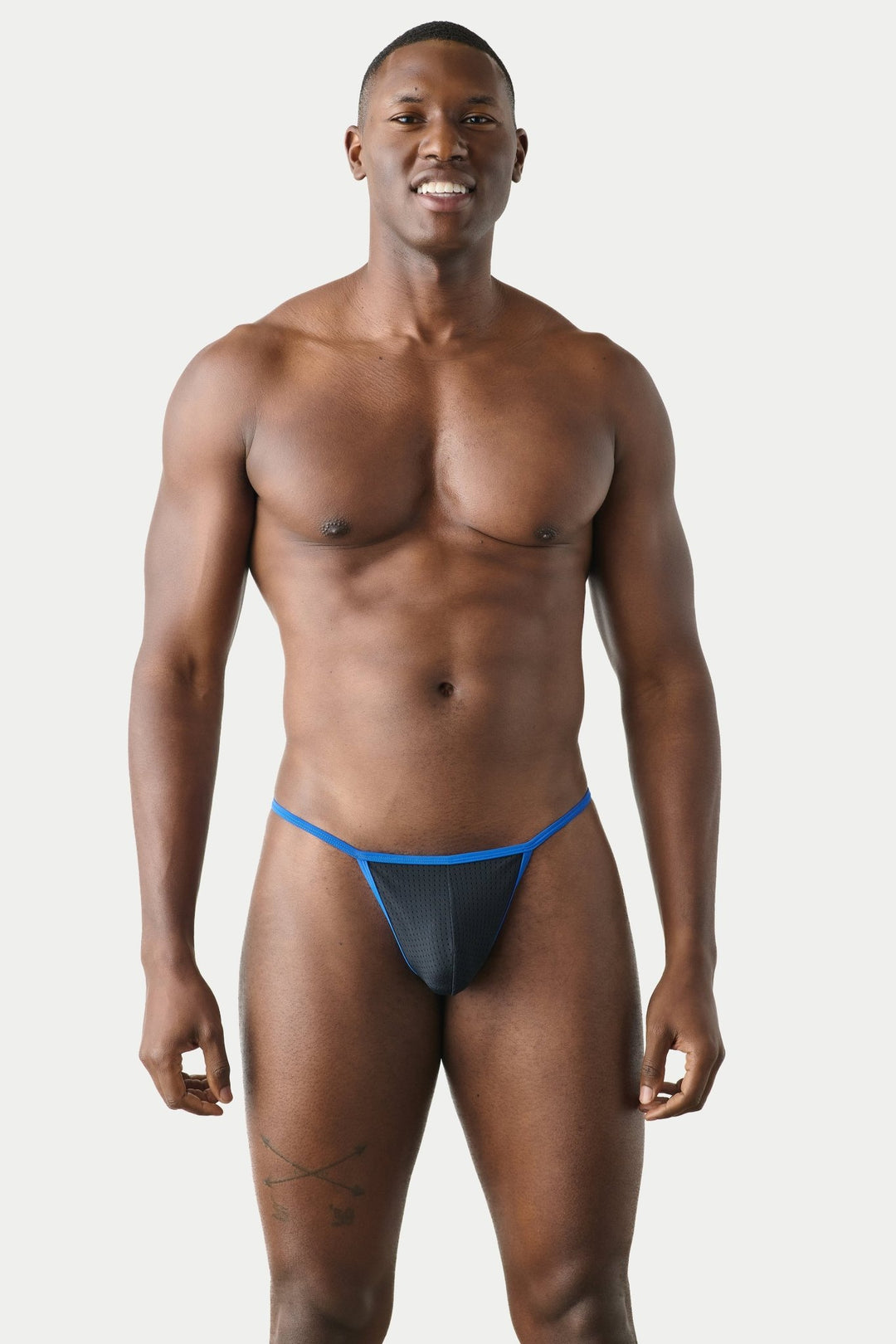 AERO String Thong - Black - AWRY