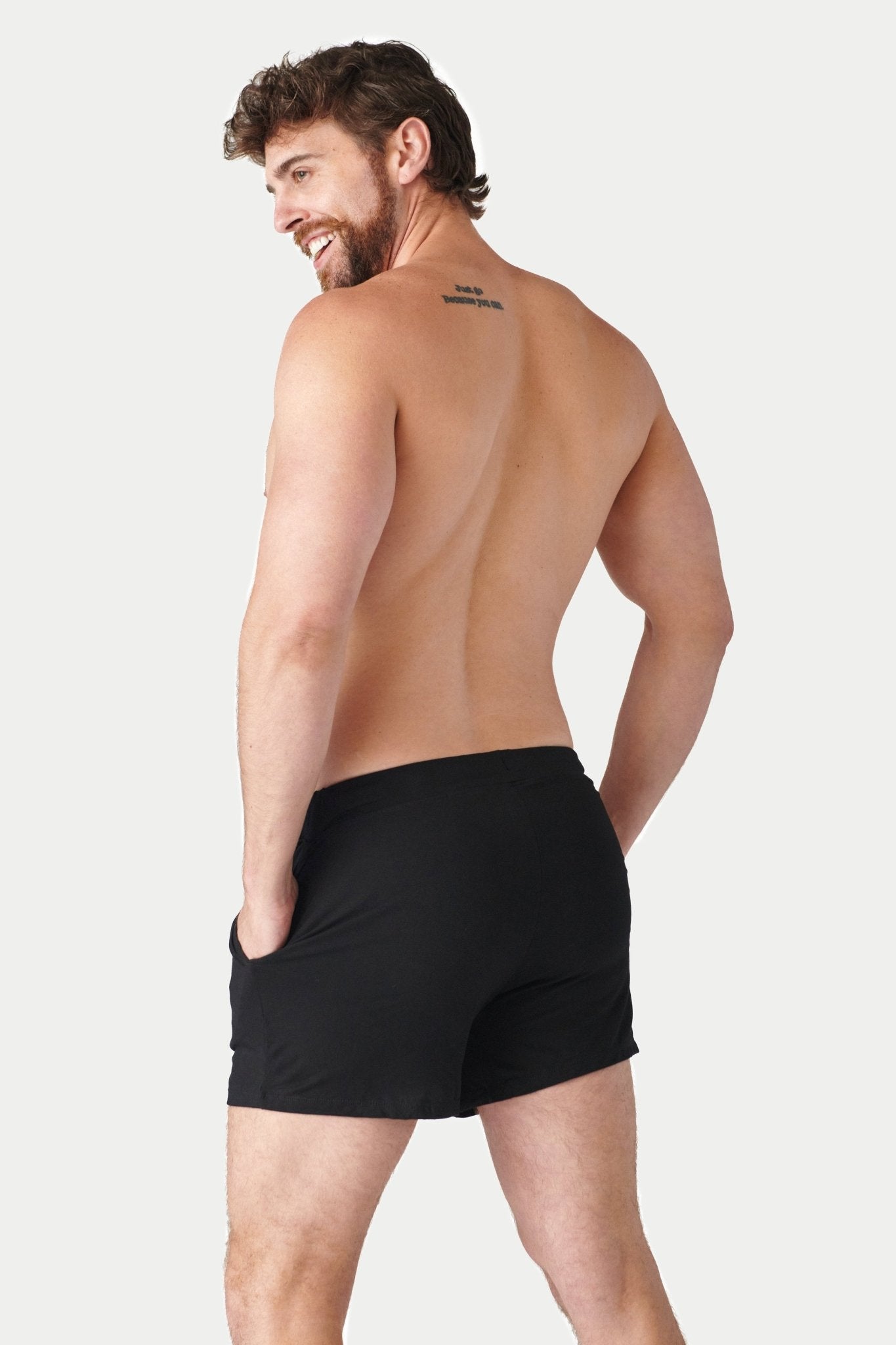 CLOUD Shorts - Black - AWRY