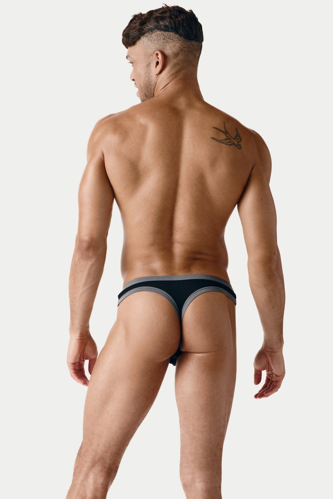 CONTRAST Thong - Black - AWRY
