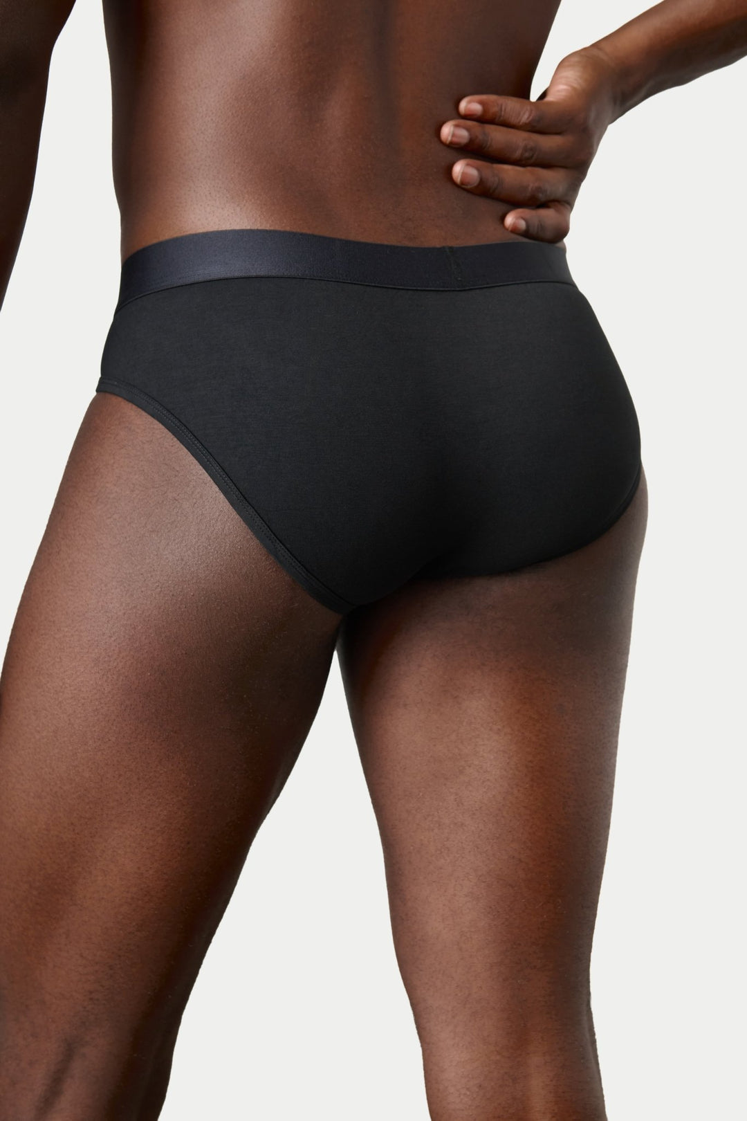ESSENTIAL Briefs - Black - AWRY