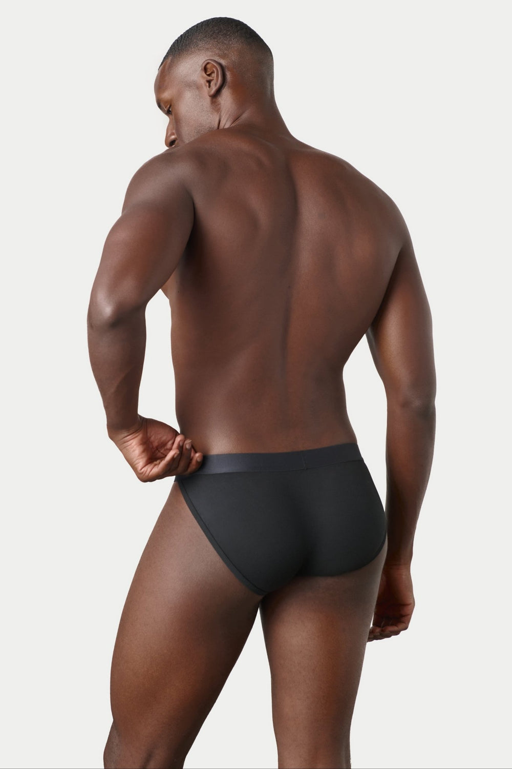 ESSENTIAL Tanga Briefs - Black - AWRY