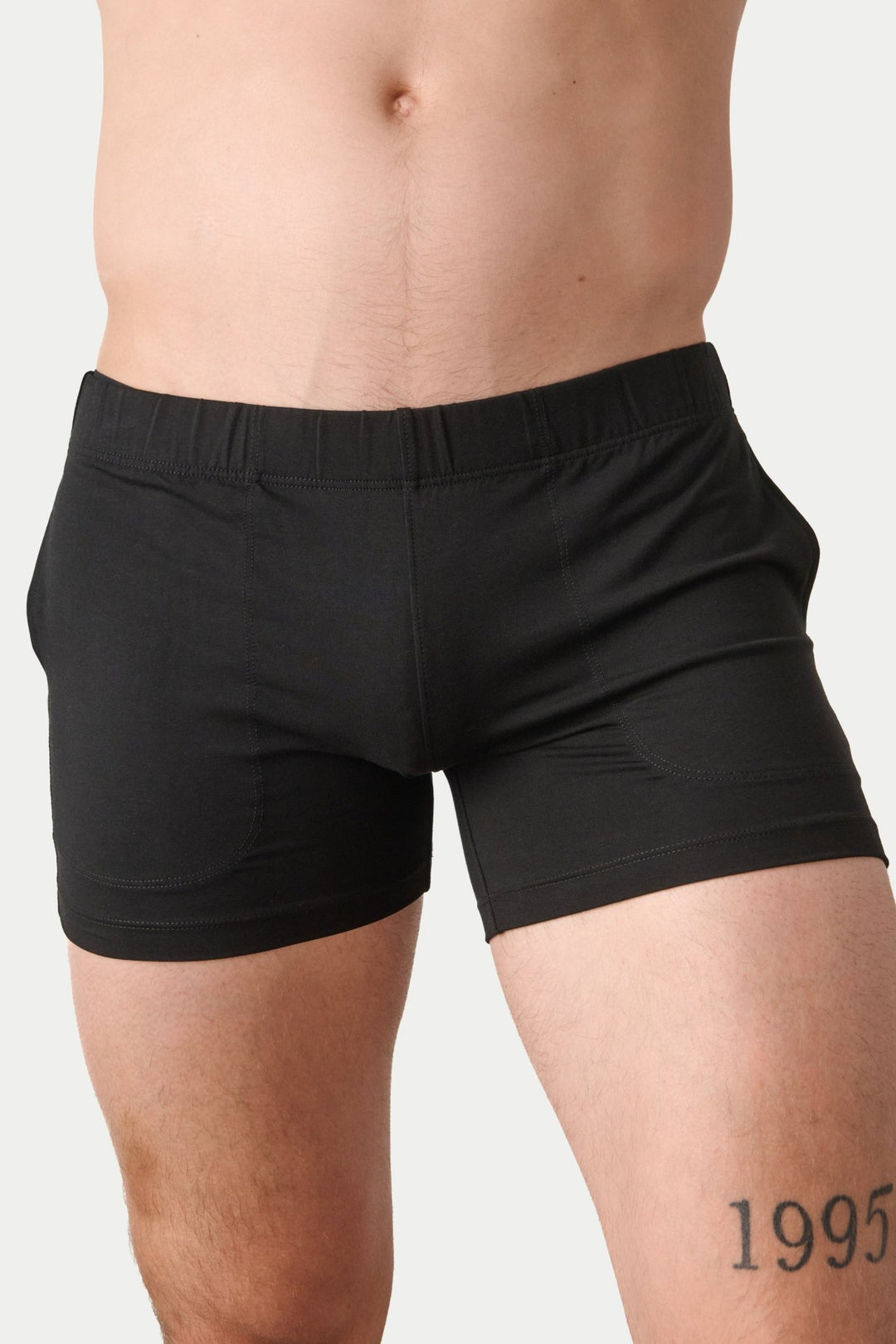 FLOW 4 Inch Shorts V2 - Black - AWRY