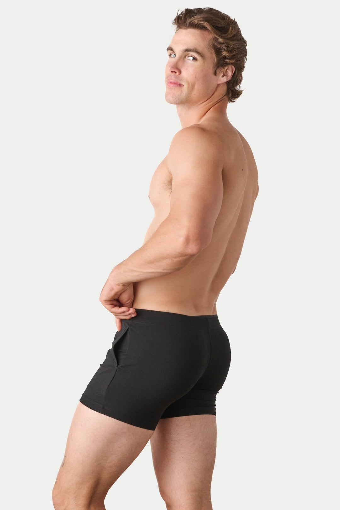 FLOW 4 Inch Shorts V2 - Black - AWRY