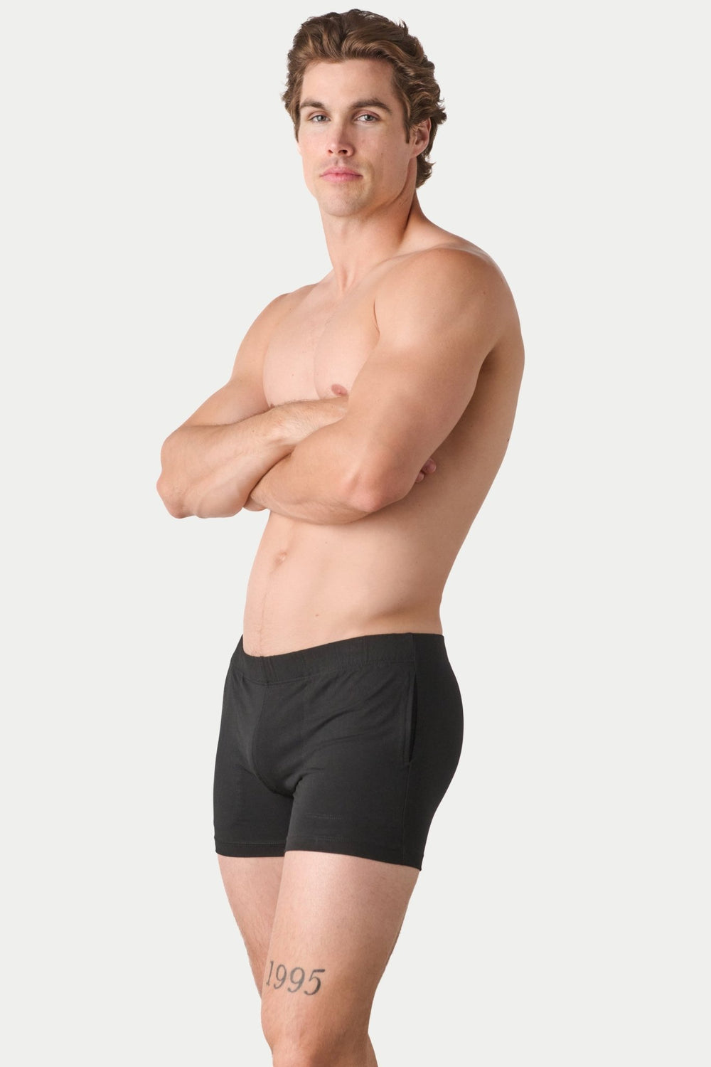 FLOW 4 Inch Shorts V2 - Black - AWRY