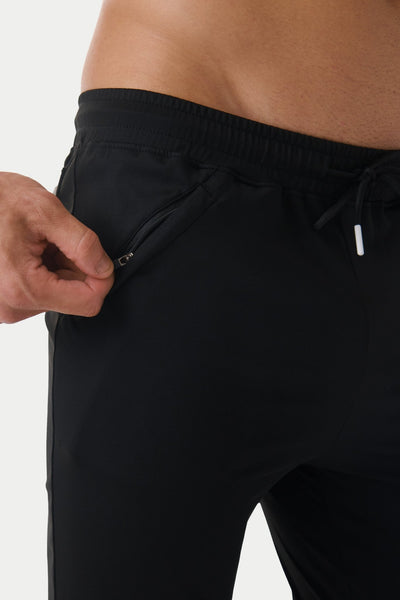 FREESTYLE Joggers - Black - AWRY