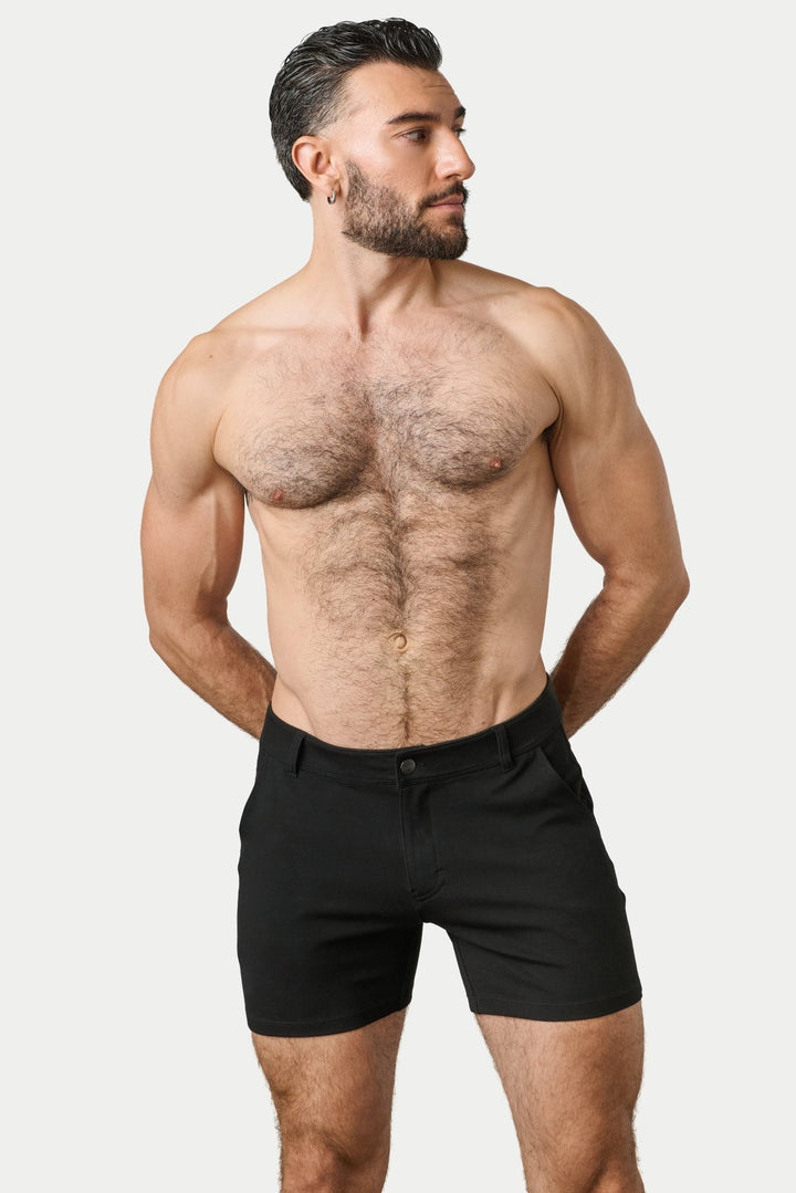 HAMPTON Shorts - Black - AWRY