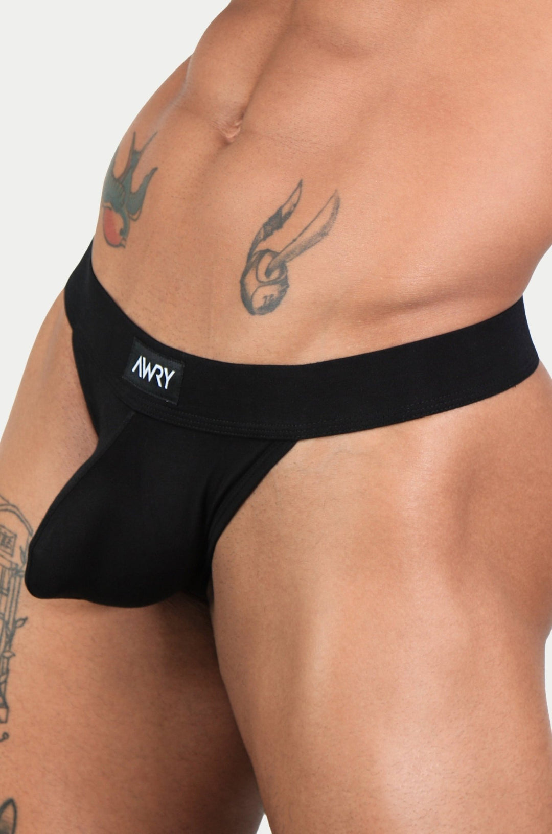 SHOWCASE Thong - Black - AWRY