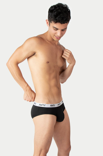SIGNATURE Briefs - Black - AWRY