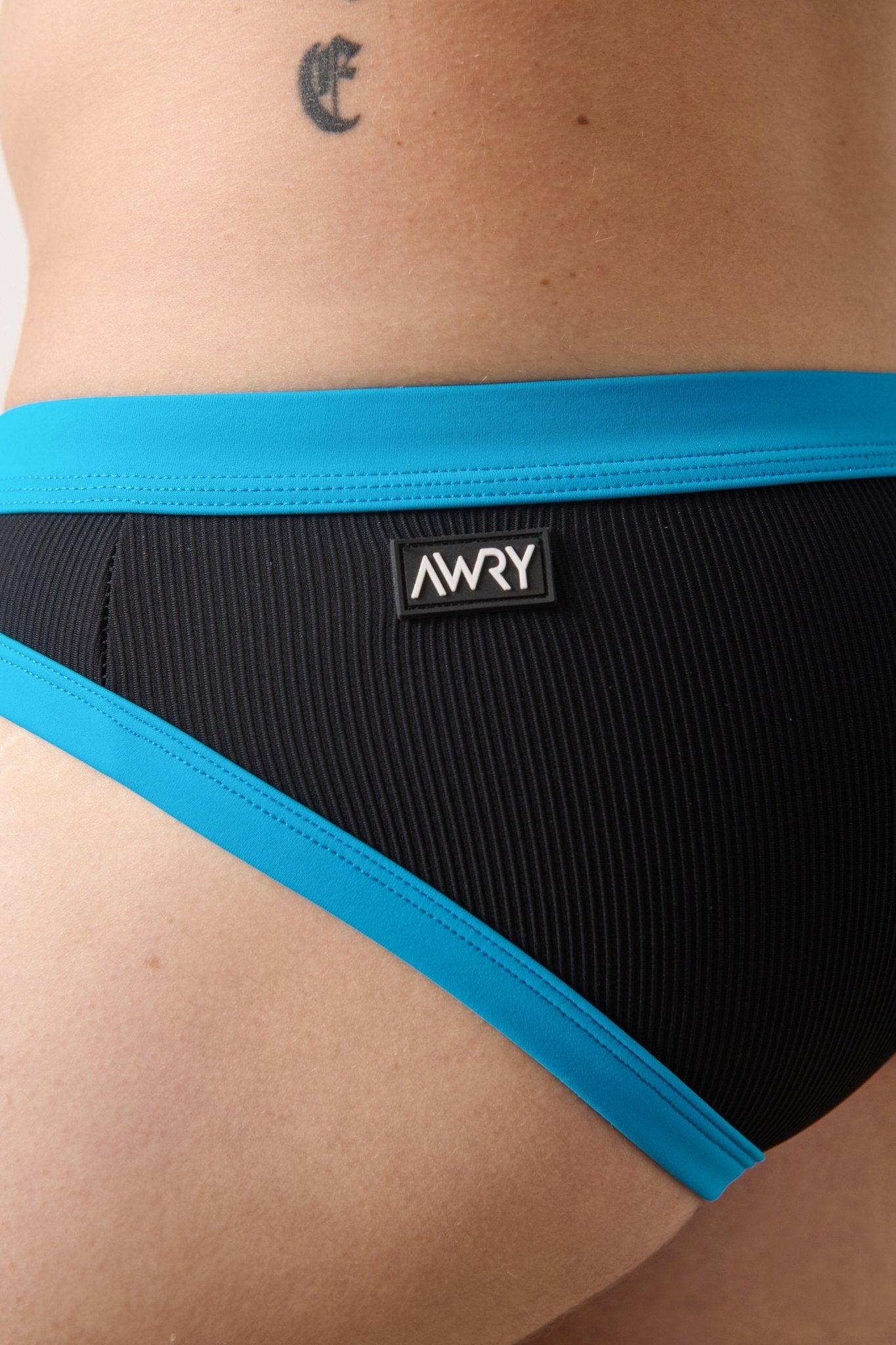 SURGE Contrast Swim Briefs - Black - AWRY
