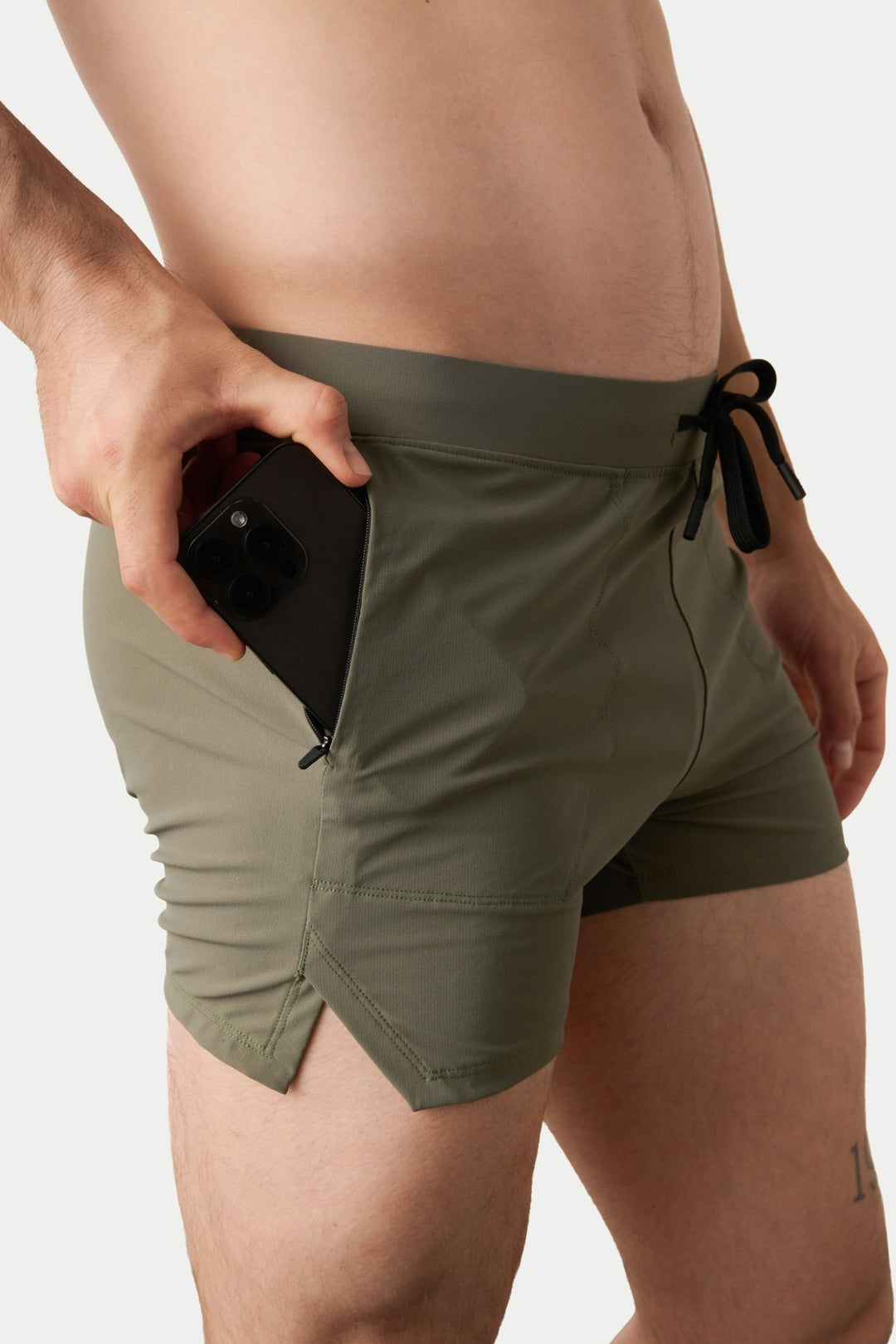 VECTOR Shorts - Army Green - AWRY
