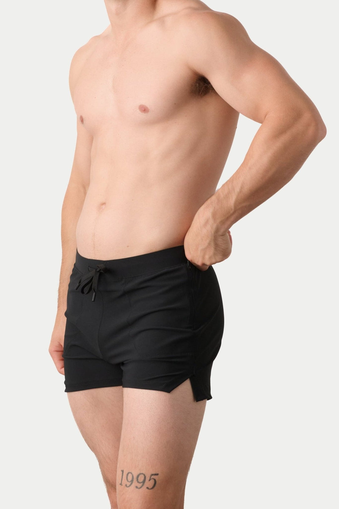 VECTOR Shorts - Black - AWRY