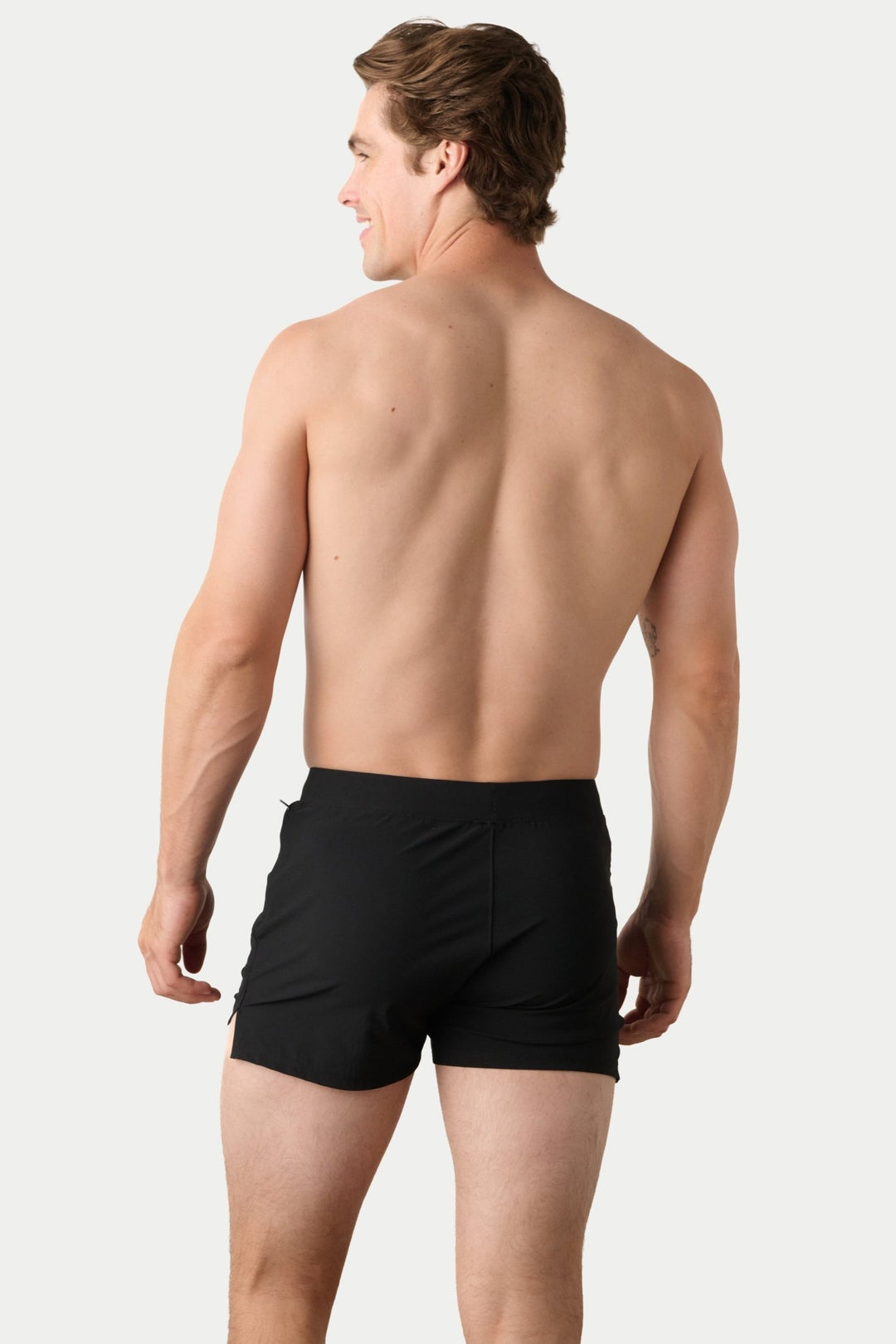 VECTOR Shorts - Black - AWRY